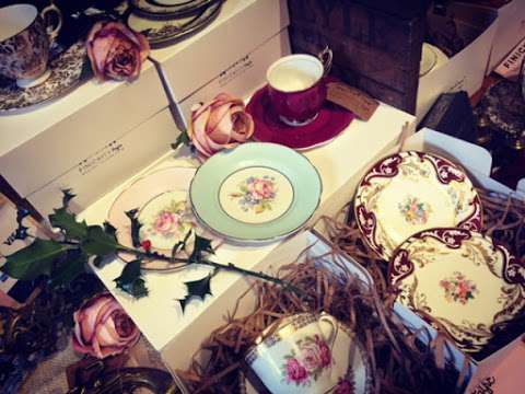 Finickity Fayre - Vintage Store & Party Prop and China Crockery Hire in Kent & Essex photo